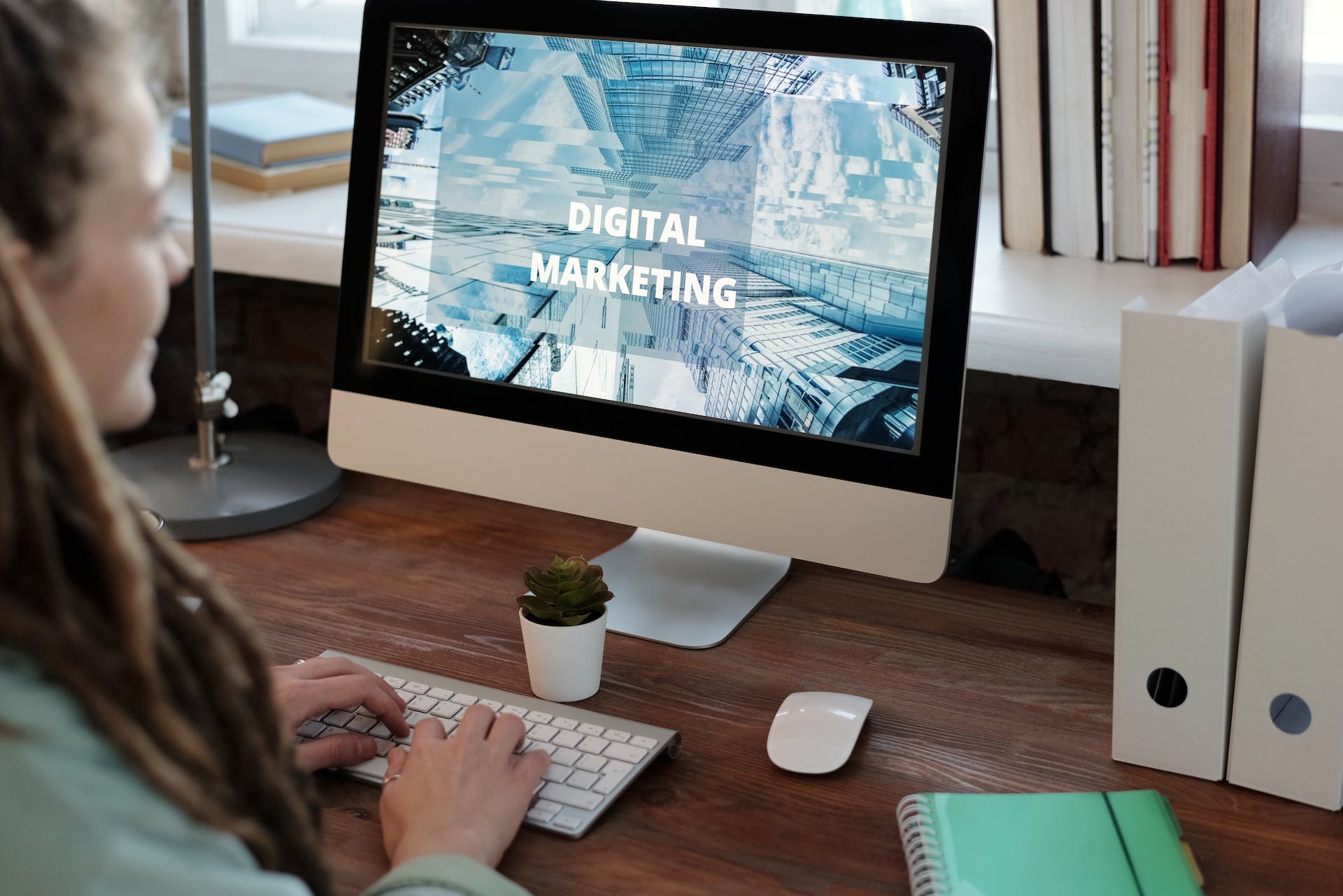 Digital Marketing - Forge A Formidable Online Brand Identity